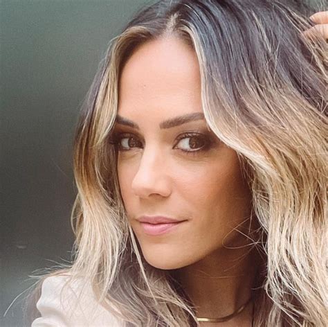 jana kramer topless|Jana Kramer Shows Off Her Changes In New Topless Photo